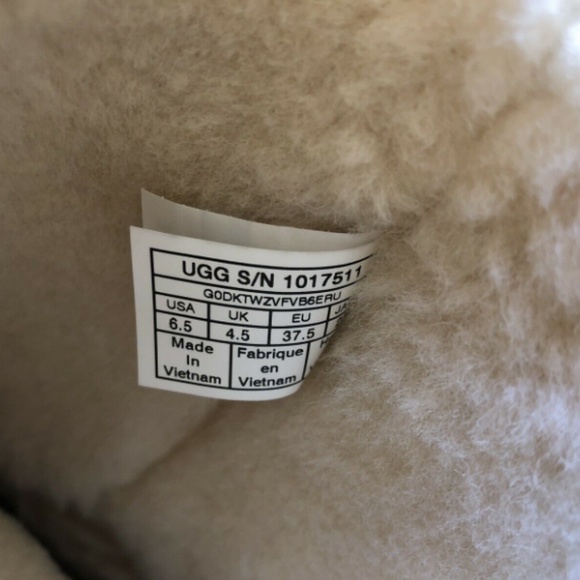 UGG SUNDANCE WATERPROOF SHEARLING TALL BOOT CHESTNUT 6.5 - Picture 9 of 13